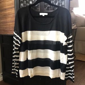 LOFT Striped, Graphic Lightweight Sweater!😘